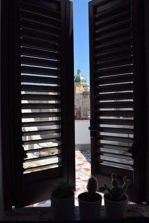 Hotel Loft 'Le Vie Del Centro' Marsala Esterno foto